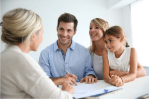 Financial Service | Advisor with family